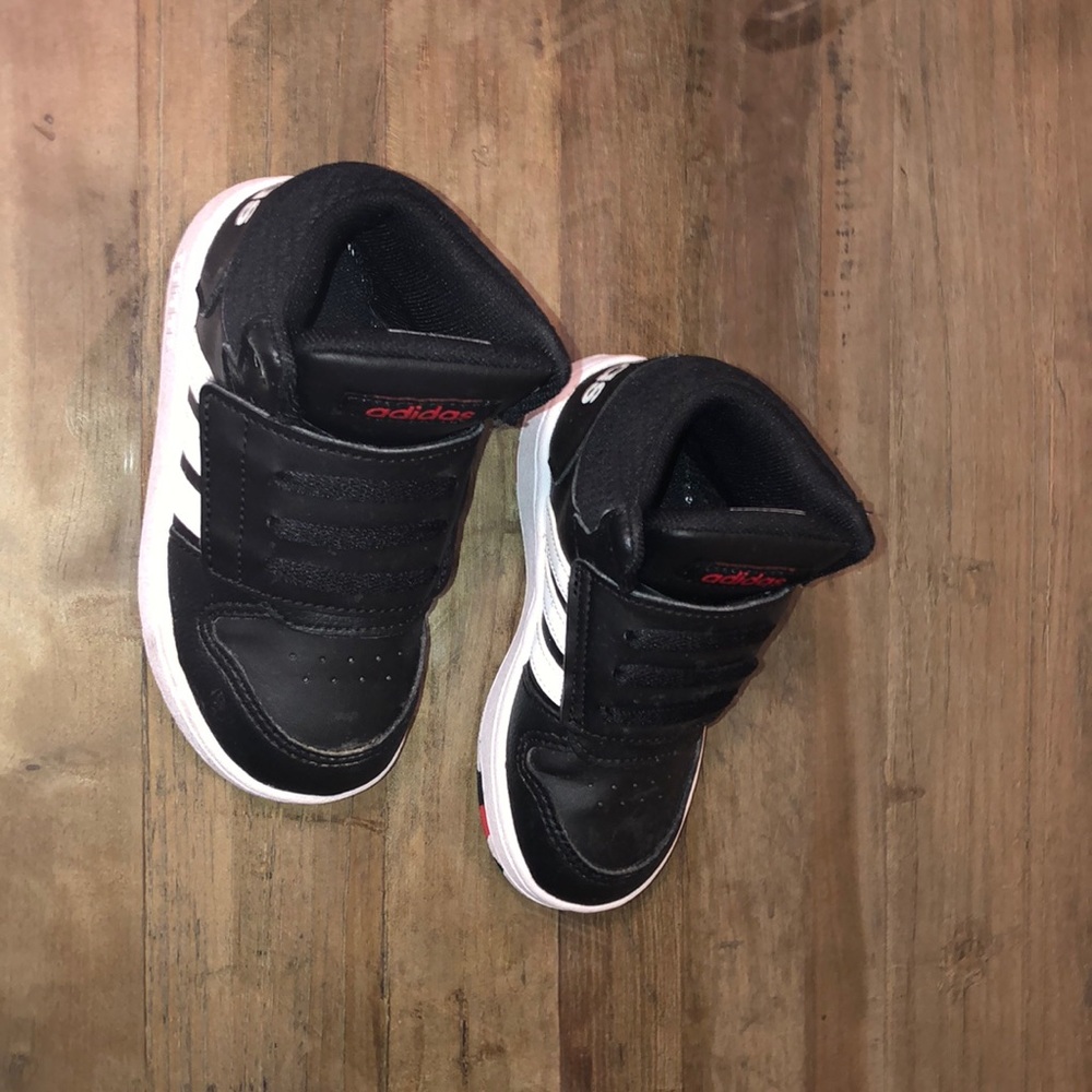 Adidas Size 8K
